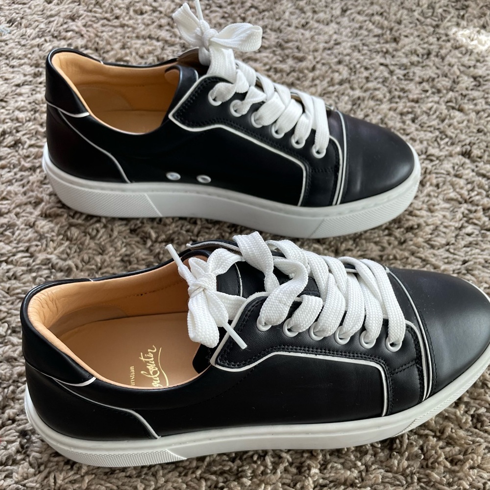 Women size 39 christian louboutin